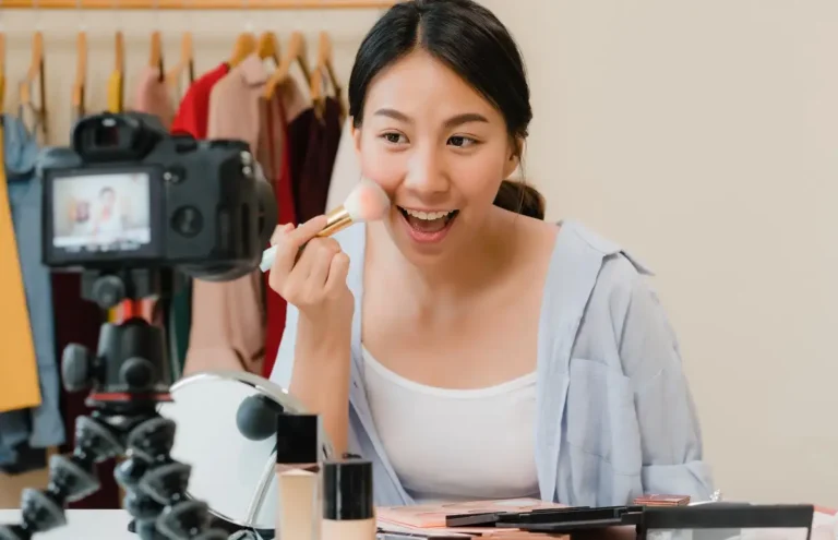 How a Cross-Border Influencer Agency Helps Brands Enter New Markets